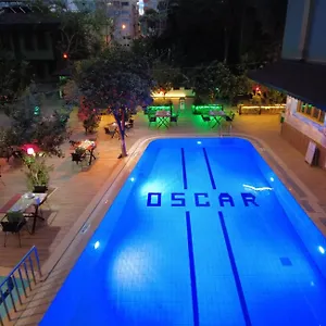Oscar Garden Hotel